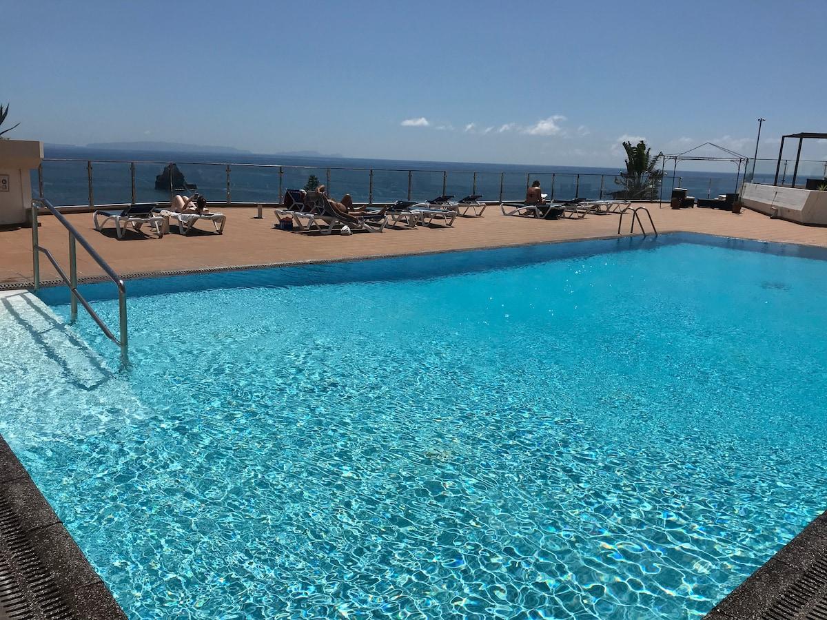 Aparment View Ponta Gorda Lido by madeirabook